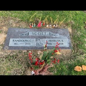 Meet your Posher, Miyah